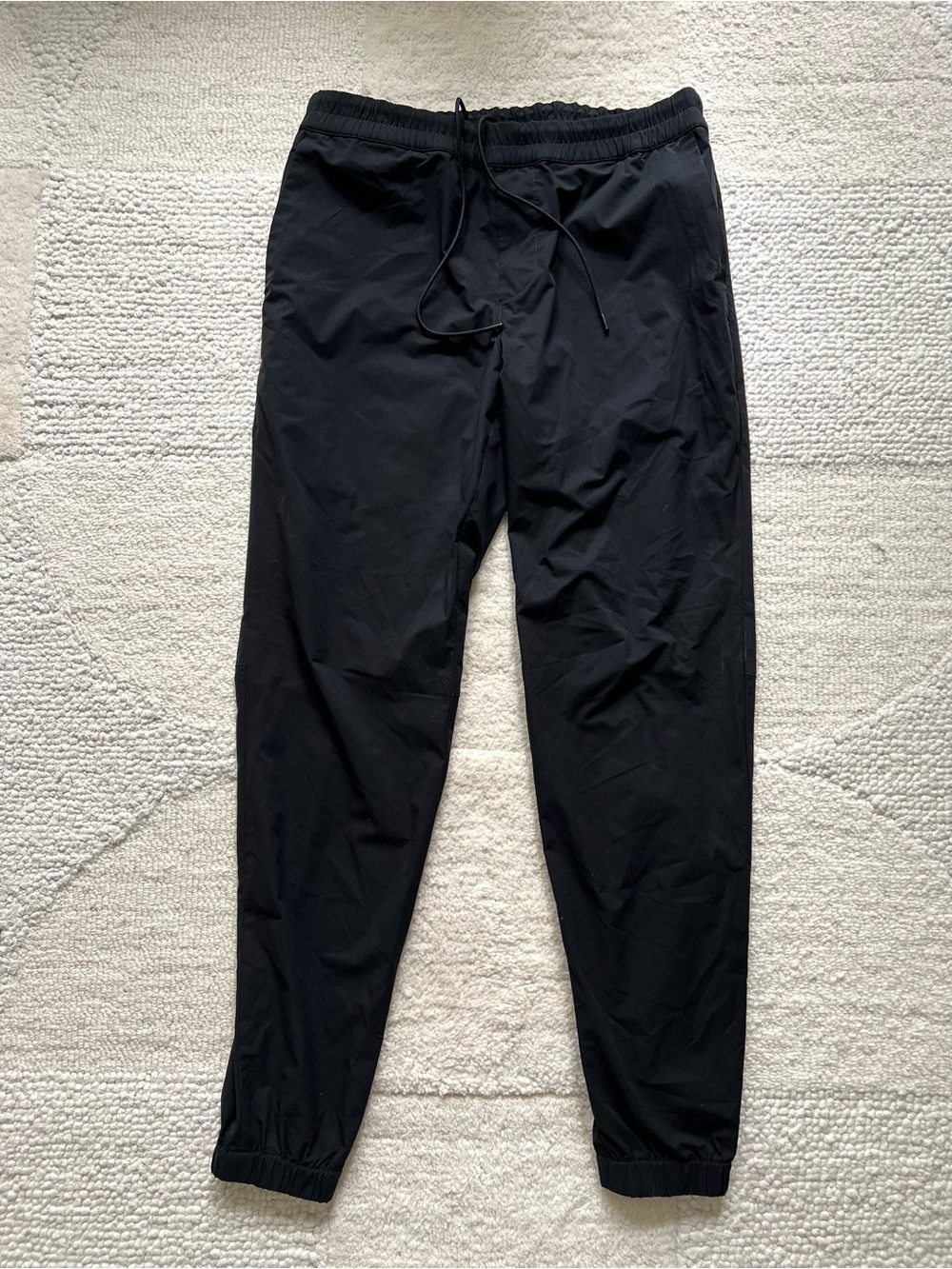 Banana Republic Men’s Slim Fit Black Crinkle Jogger Pants Mens Small